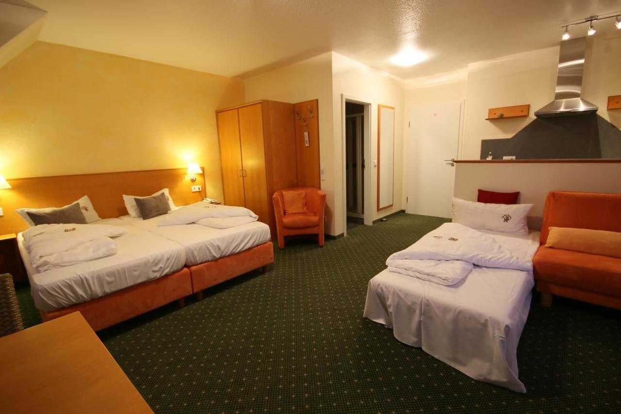 Berggasthof Hotel Igelwirt Schnaittach Buitenkant foto