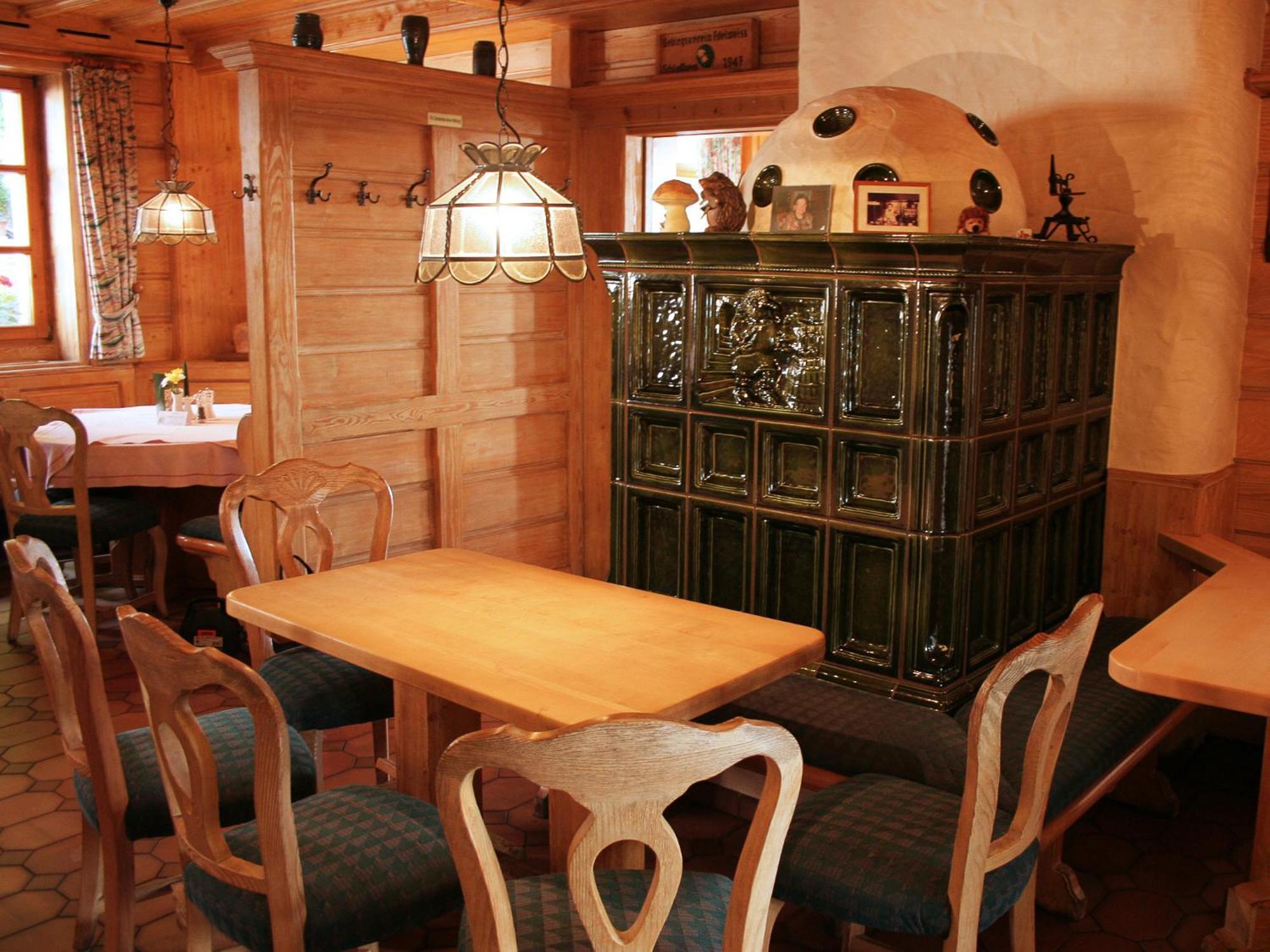Berggasthof Hotel Igelwirt Schnaittach Buitenkant foto